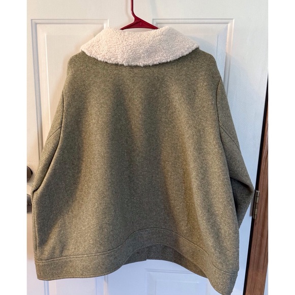 Old Navy Green Sherpa Trimmed Jacket Size 2X - Picture 4 of 6